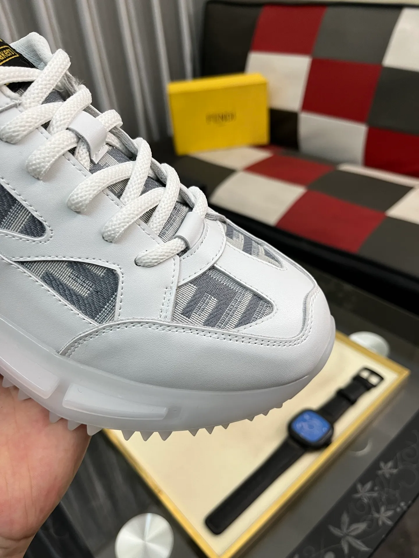 Men's Men's Shoes💰458⌚️⌚️[Fendi] Fendi's latest casual shoes for men! Available at counters simultaneously! A one-to-one replica of the original. All imported official website one-to-one cowhide fabric. The interior is made of top-grade sheepskin, and the original factory-supplied rubber outsole is used. Leading new fashion concepts. Matching code: 38-442️⃣Colors available